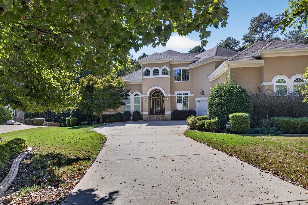 1307 Kinsale Ct., Locust Grove, GA 30248