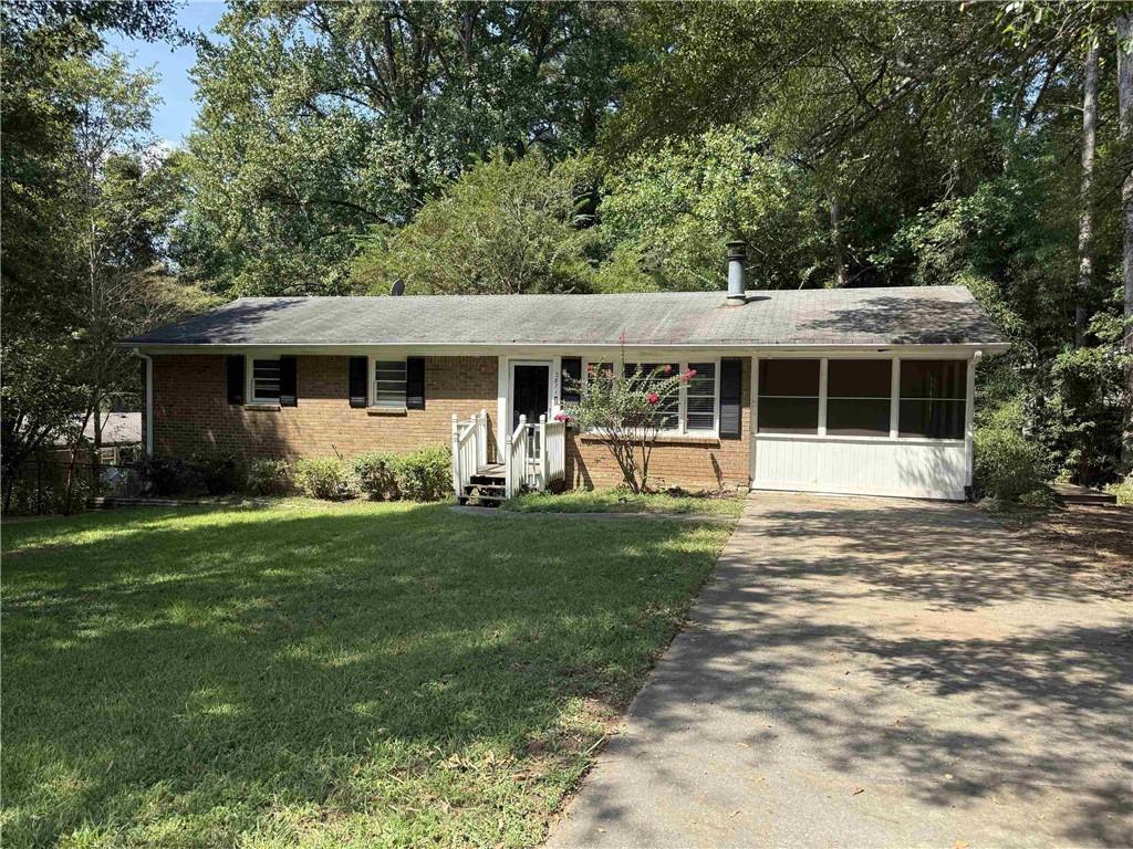 2871 Ridgecrest Cir., Powder Springs, GA 30127