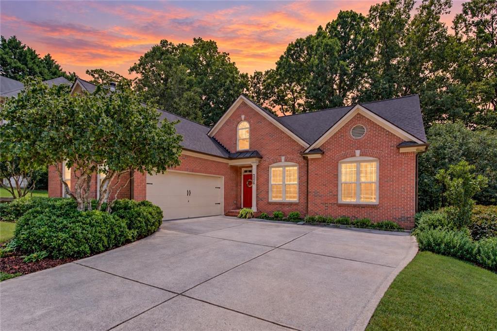 2515 Chandler Grove Dr., Buford, GA 30519