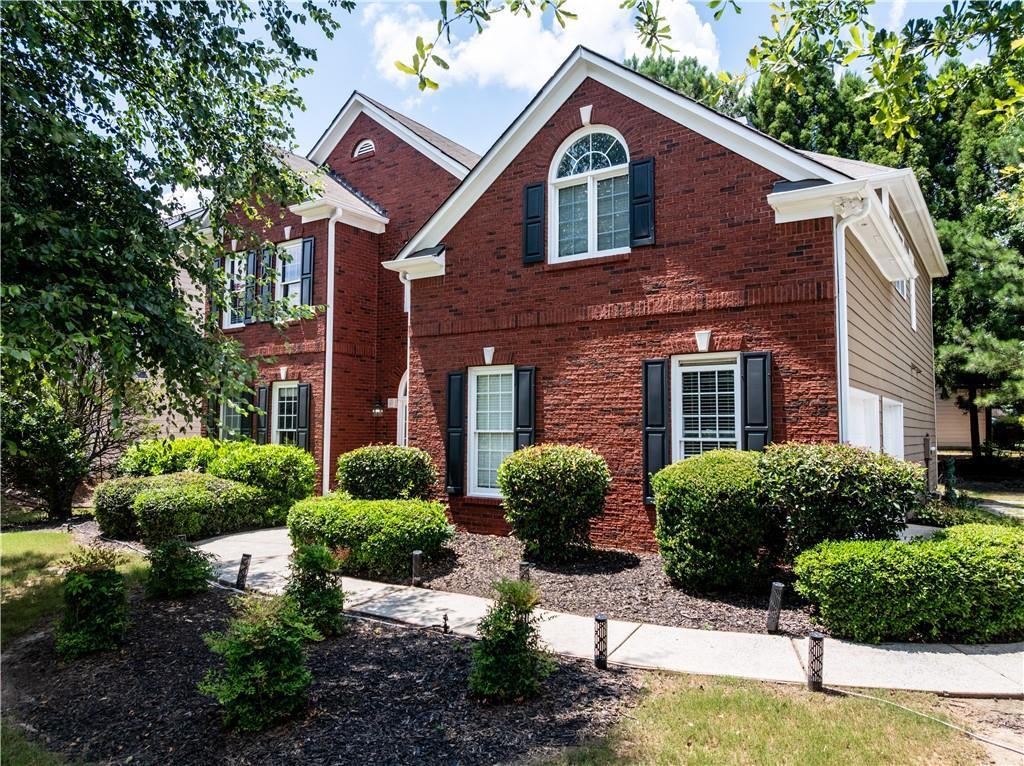1928 Barrett Knoll Cir., Kennesaw, GA 30152