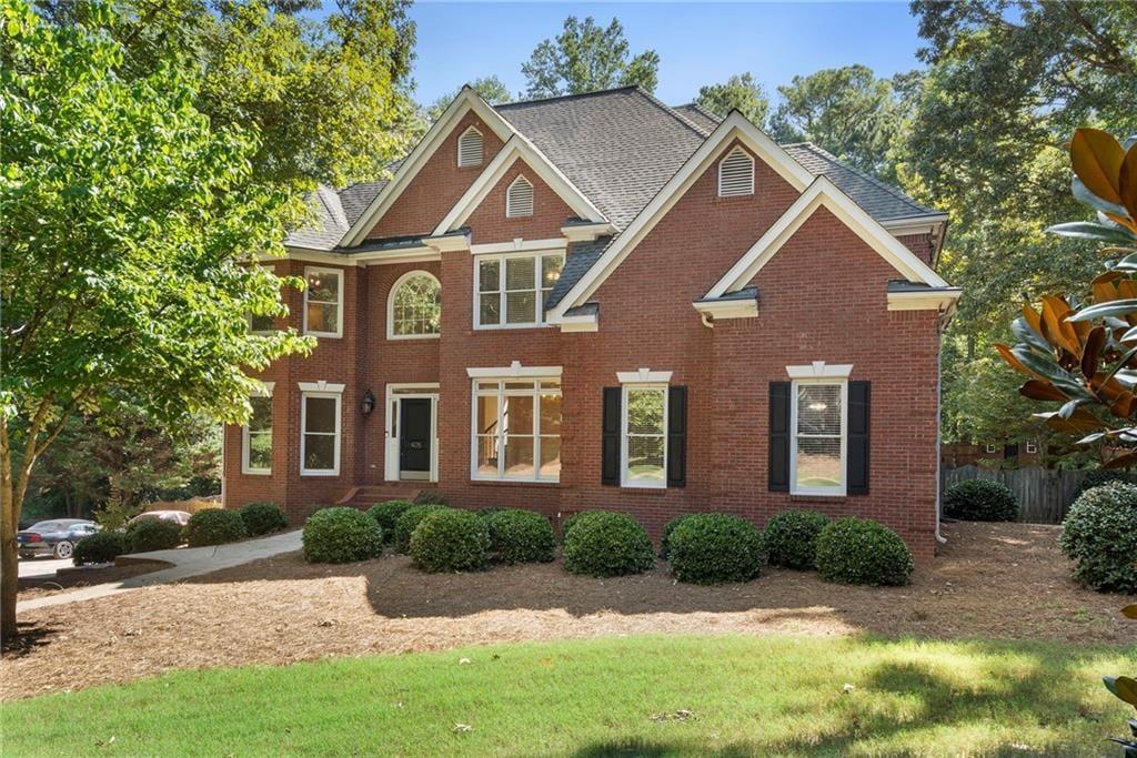 405 Island Cove Dr., Newnan, GA 30263