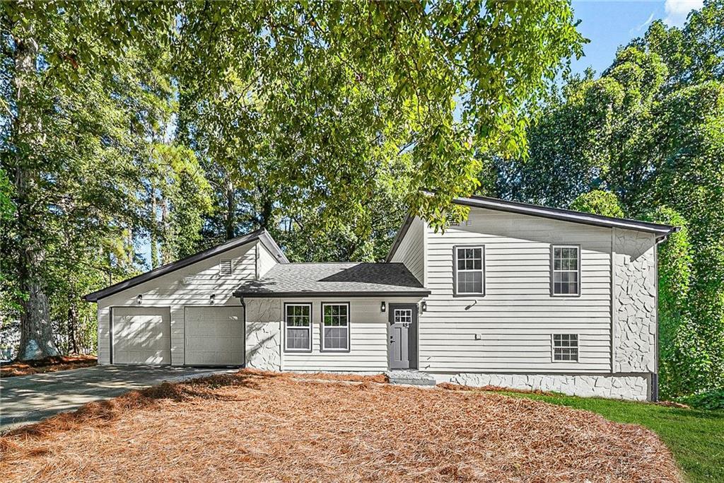 2868 Kathryn Cir., Atlanta, GA 30331