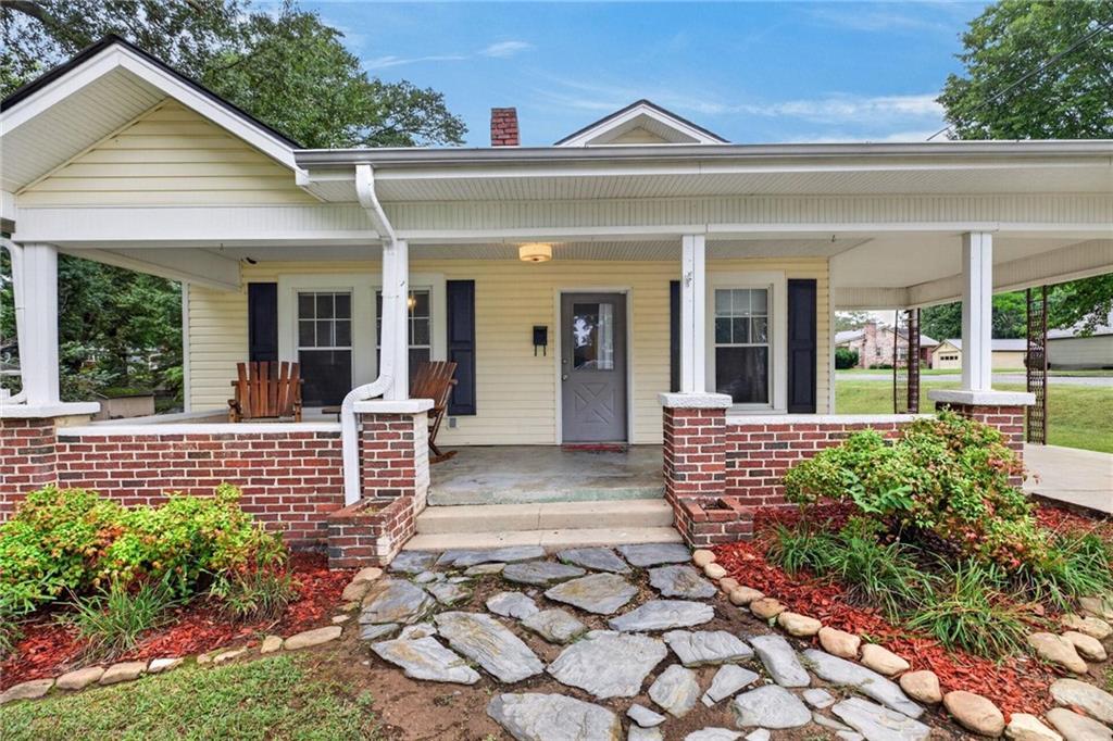 303 Bluff St., Rockmart, GA 30141