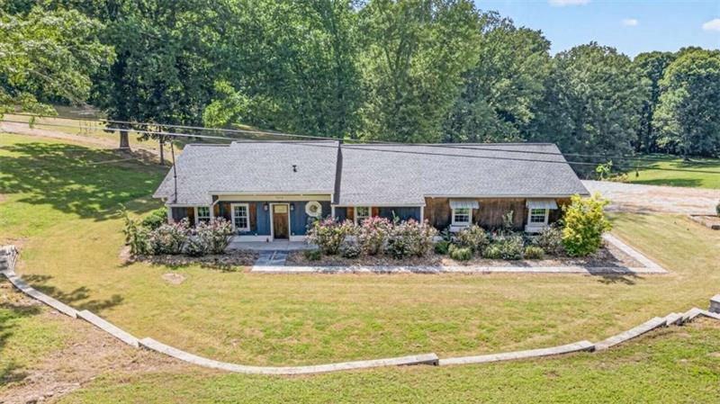 7375 Bear Mountain Rd., Dawsonville, GA 30534