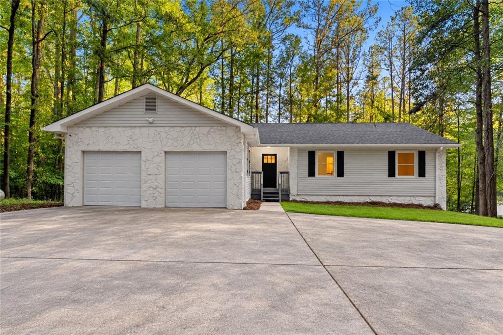 4564 Jade Tr., Canton, GA 30115