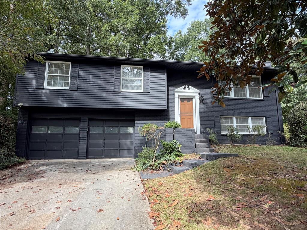 5700 Cape Cod Ln., Lithonia, GA 30038