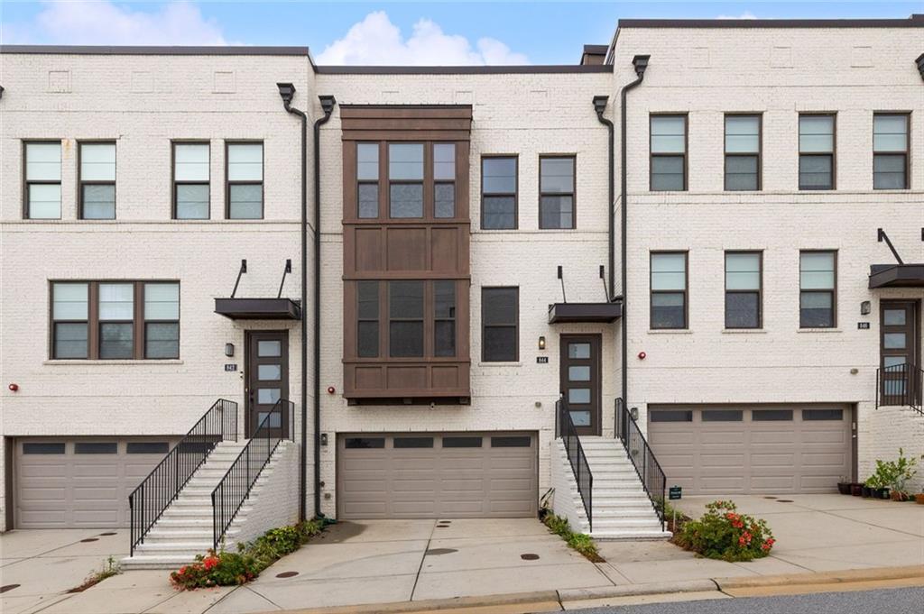 844 Stonehill Ln., Atlanta, GA 30324