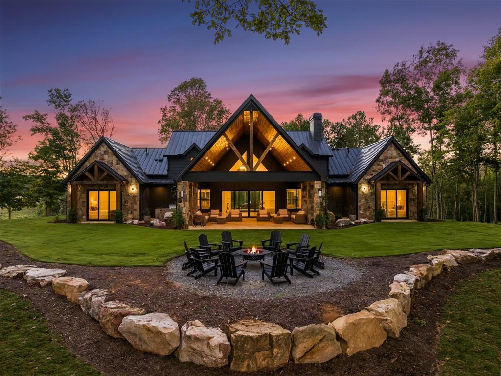 364 Bravo Way, Talking Rock, GA 30175