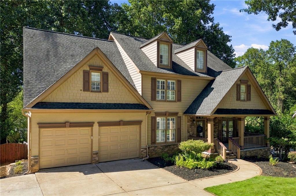 845 Valley Dr., Canton, GA 30114