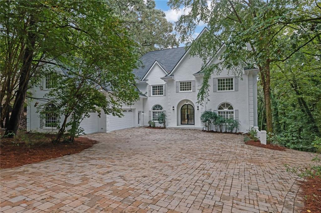 260 Cameron Ridge Dr., Atlanta, GA 30328