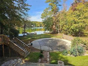 5203 Woodmont Dr., Villa Rica, GA 30180