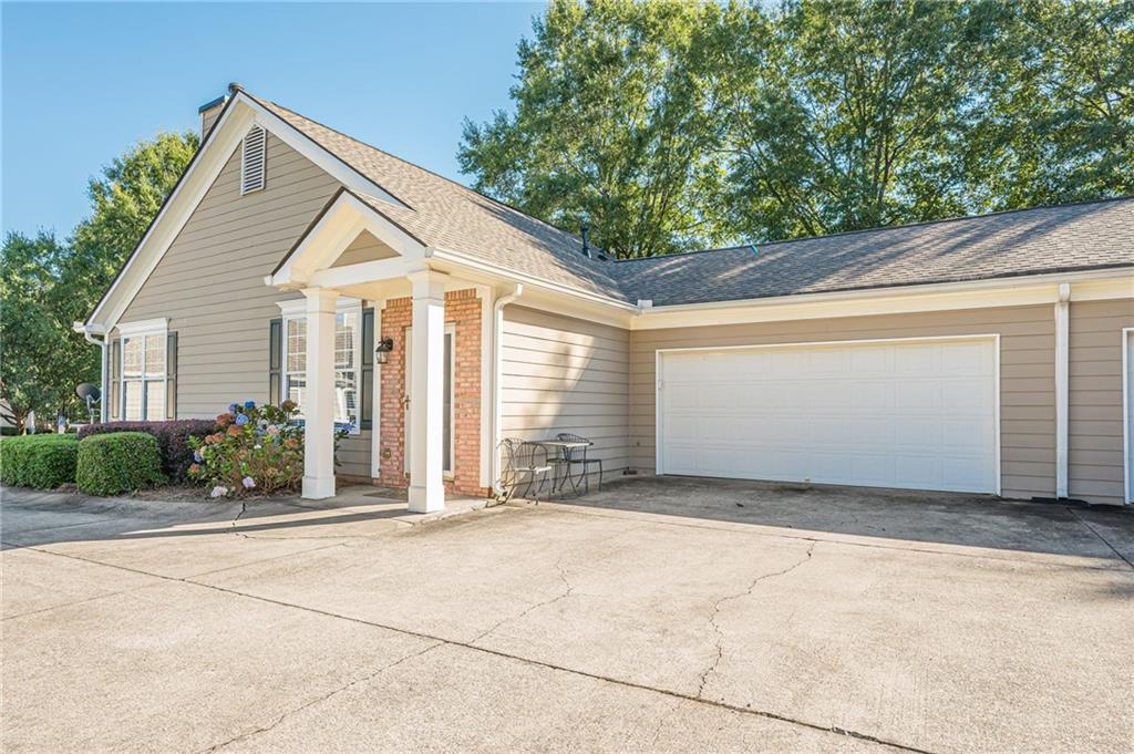 35 Camry Cir., Dallas, GA 30157