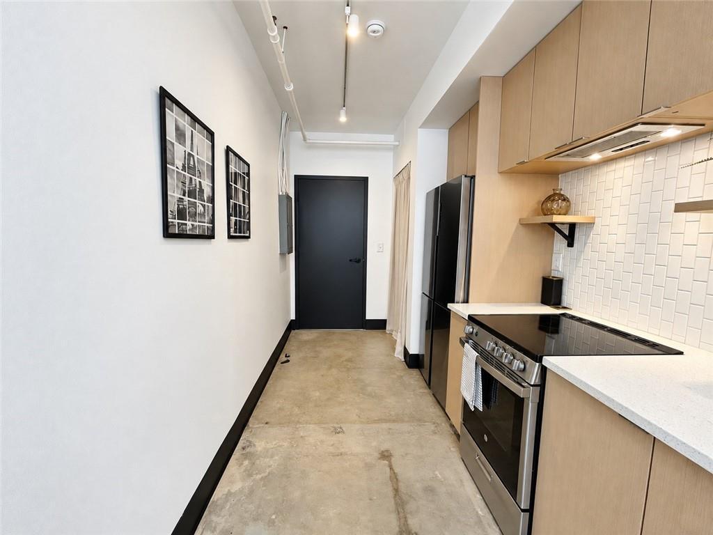 1805 Harvard Ave. #306, College Park, GA 30337