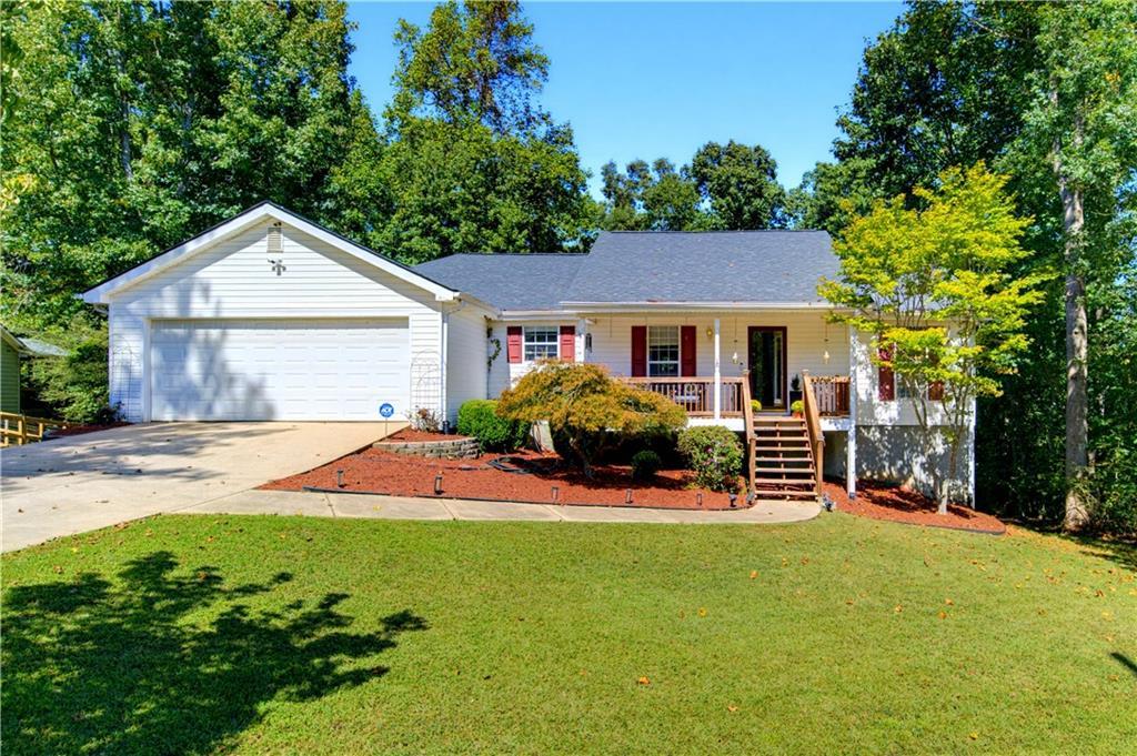 8341 Jensen Tr., Gainesville, GA 30506