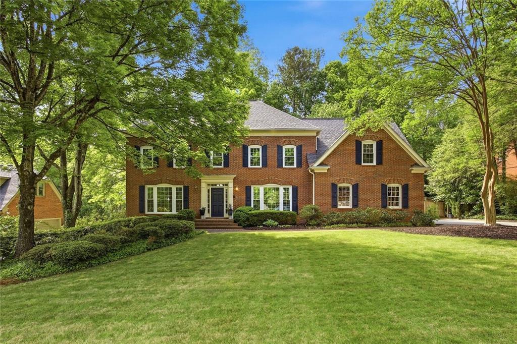7525 S Spalding Lake Dr., Sandy Springs, GA 30350