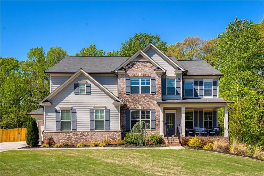 8455 Post Oak Ln., Gainesville, GA 30506