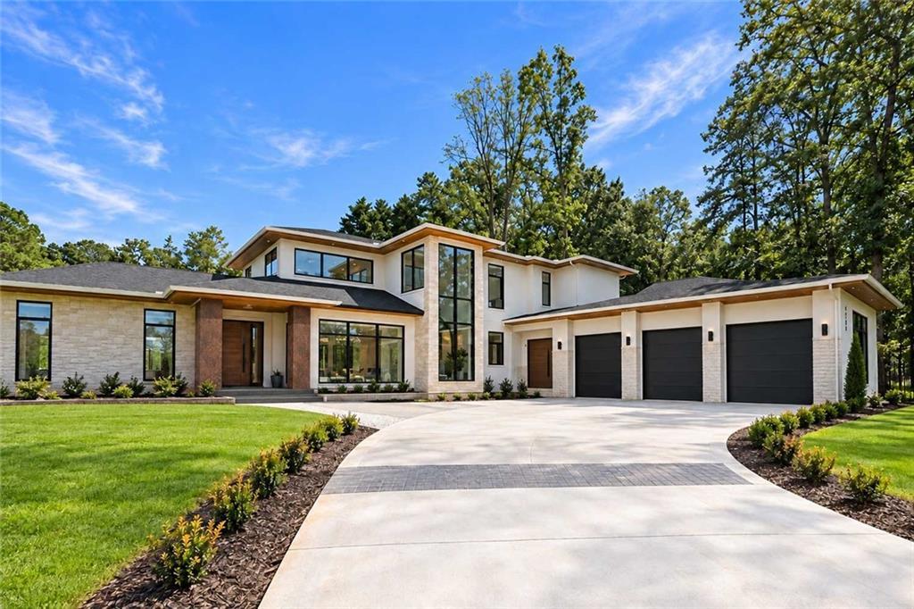 4785 Moore Rd., Suwanee, GA 30024