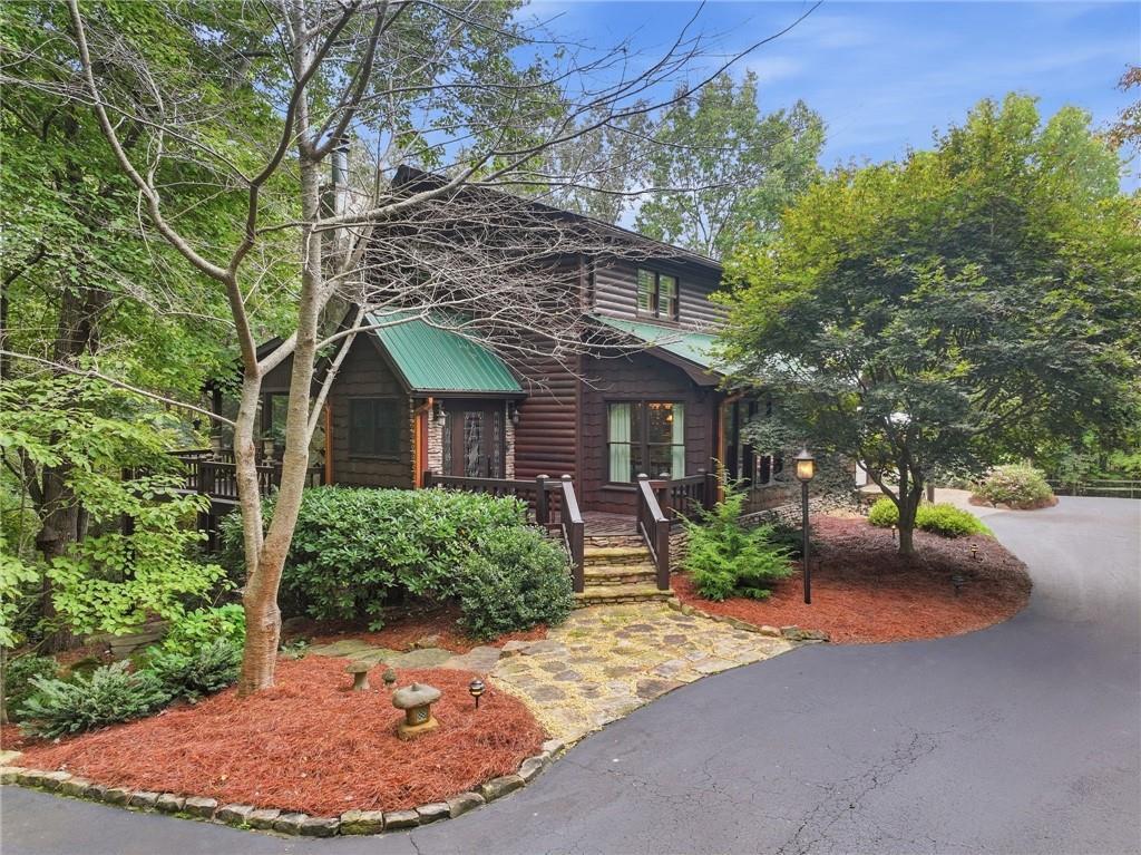 205 Minnehaha Tr., Blue Ridge, GA 30513