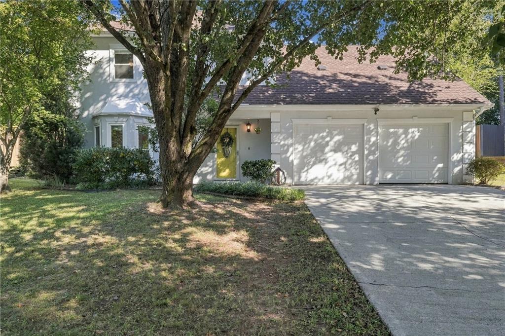 1122 Mountain Springs Dr., Kennesaw, GA 30144