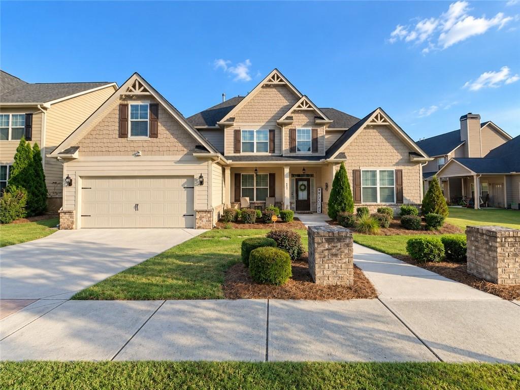 682 Mallard Cove, Loganville, GA 30052