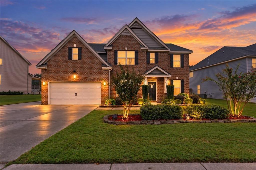 521 Georgia Cir., Loganville, GA 30052