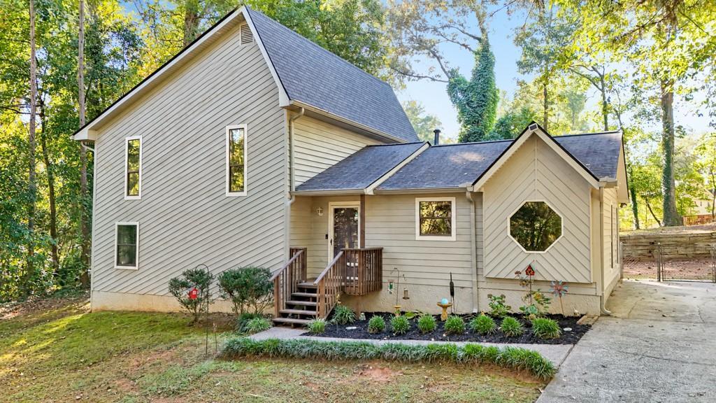 228 Fay Dr., Kennesaw, GA 30144
