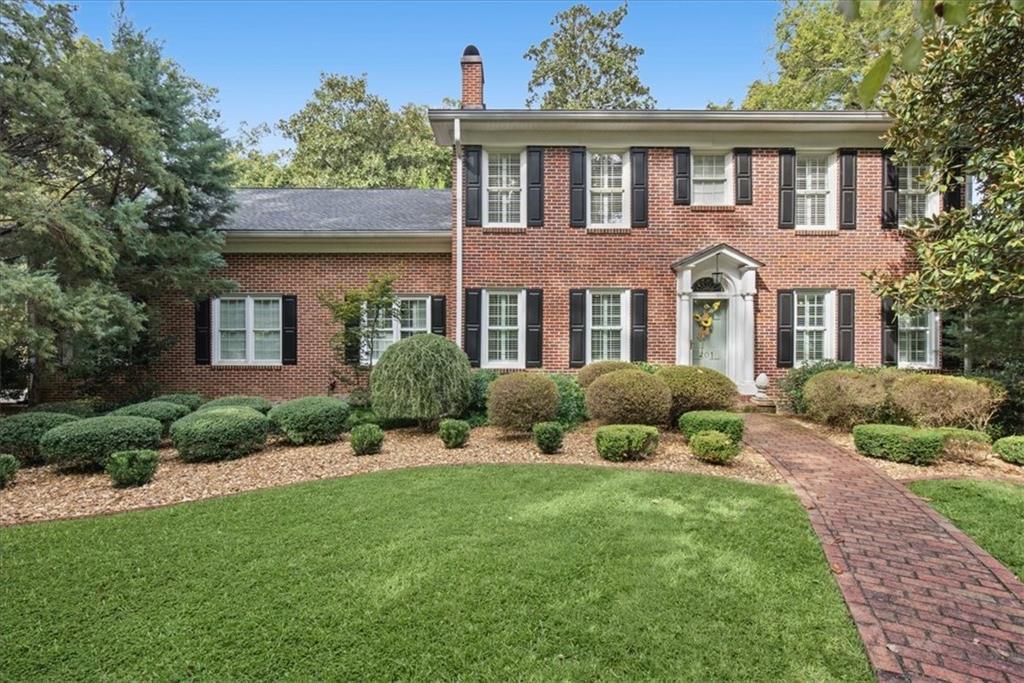 201 Sherwood Rd., Rome, GA 30165