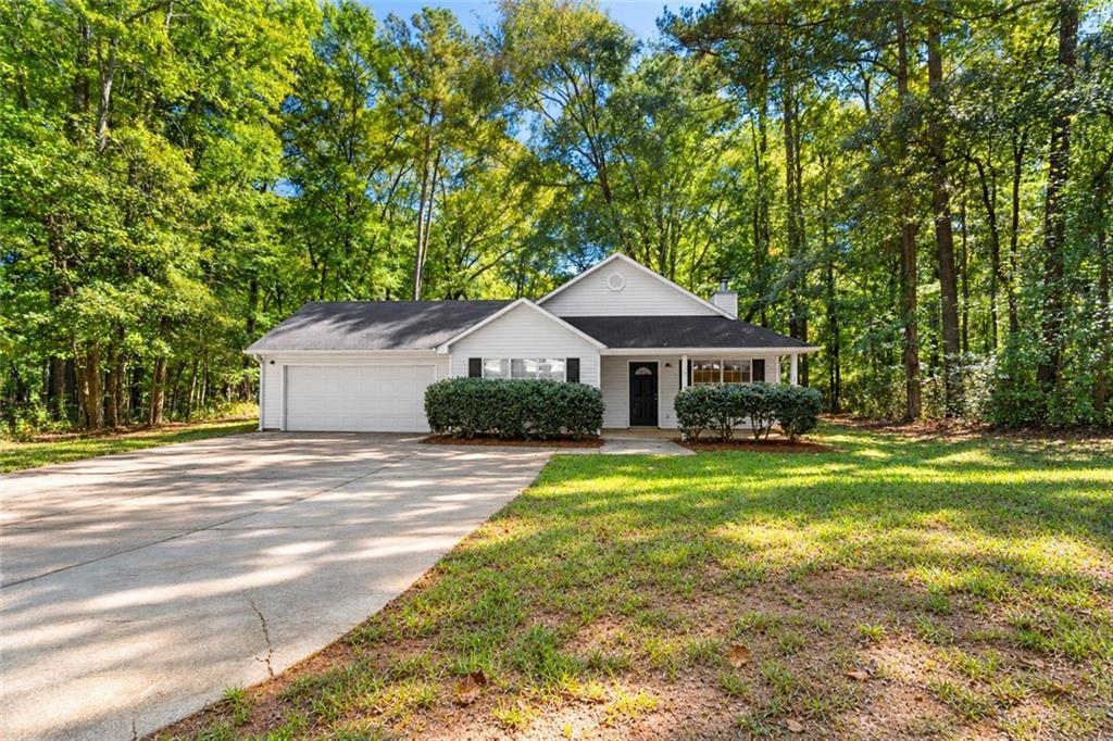 2633 Highway 54, Moreland, GA 30259