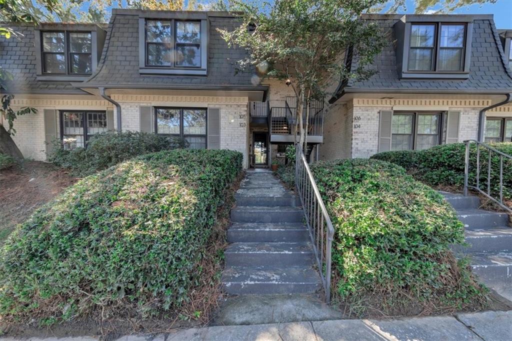 105 Adrian Pl., Atlanta, GA 30327