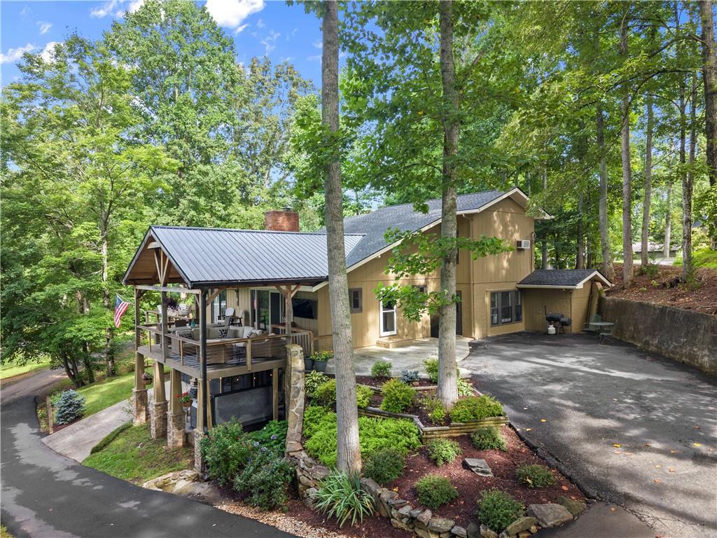 3755 Woods Creek Dr., Young Harris, GA 30582