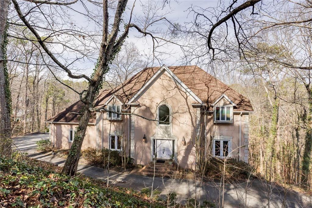 5105 Jett Forest Tr., Atlanta, GA 30327
