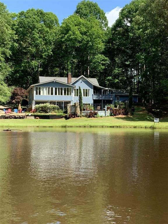 100 Brookshire Dr., Fayetteville, GA 30215