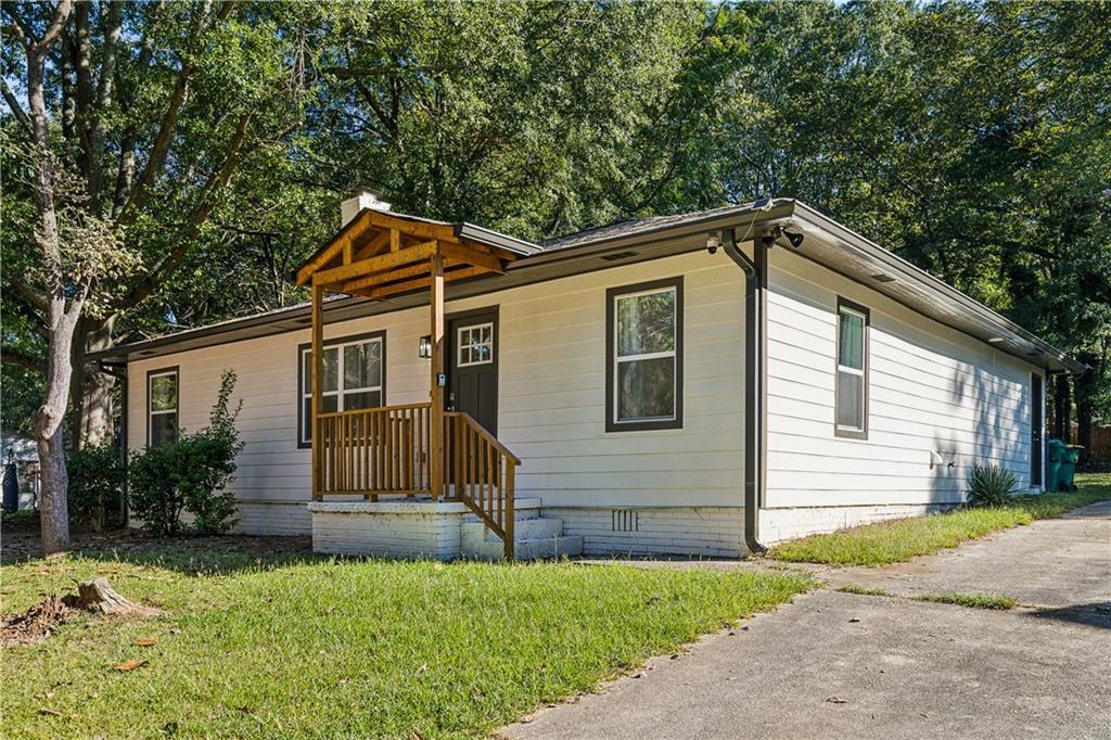 569 Yancey Dr., Forest Park, GA 30297