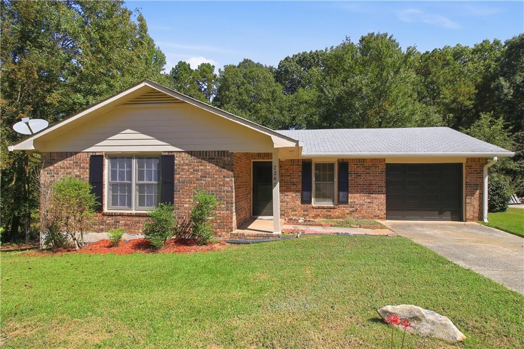7260 Fernwood Dr., Riverdale, GA 30296