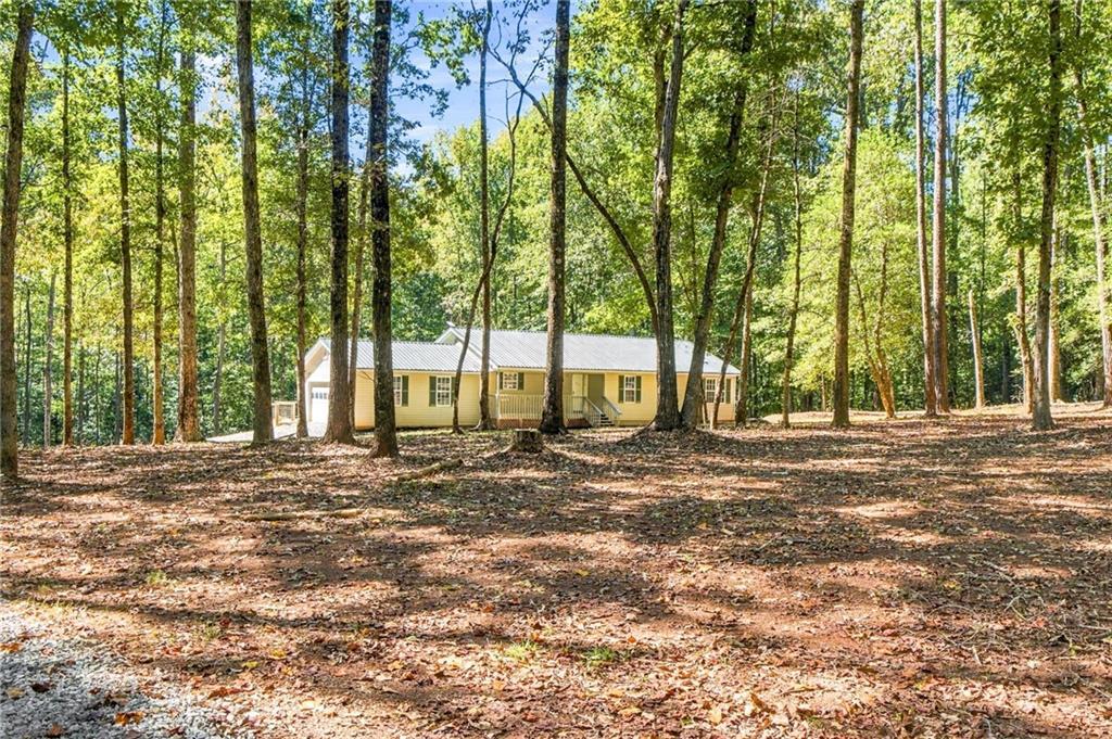 154 Katy Lake Rd., Jackson, GA 30233