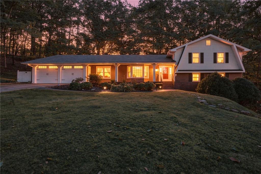 2555 Ridge Park Dr., Cumming, GA 30040
