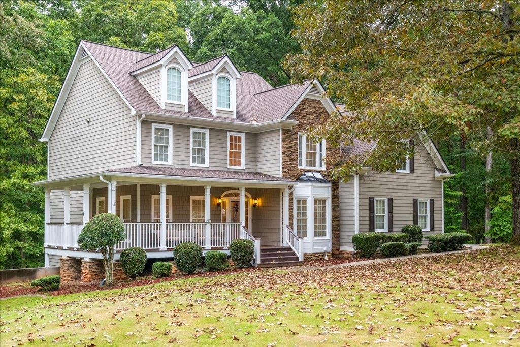 5601 Fox Glove Ct., Douglasville, GA 30135