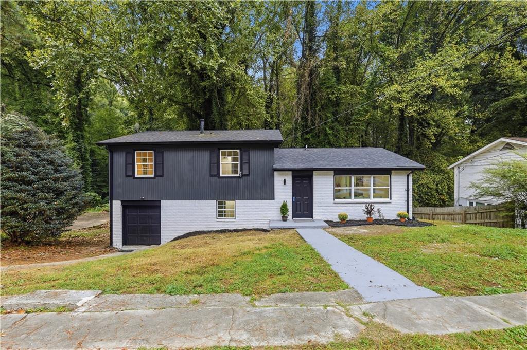 316 Argus Cir., Atlanta, GA 30331