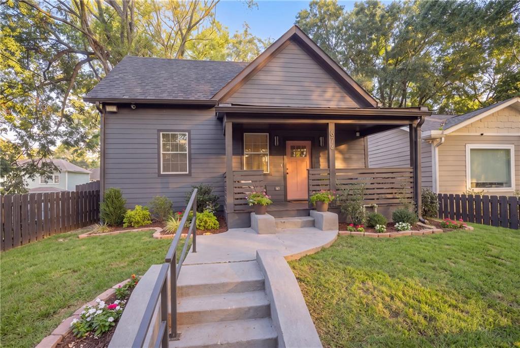 674 Jett St., Atlanta, GA 30318