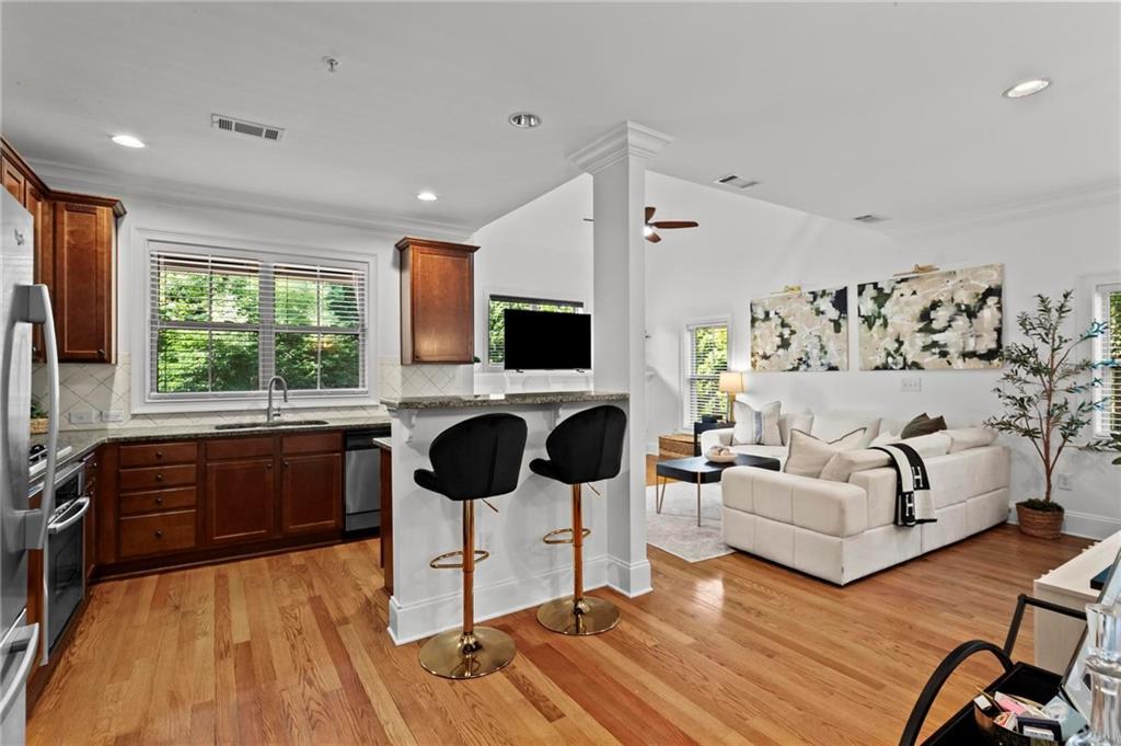 883 Perennial Dr., Sandy Springs, GA 30328