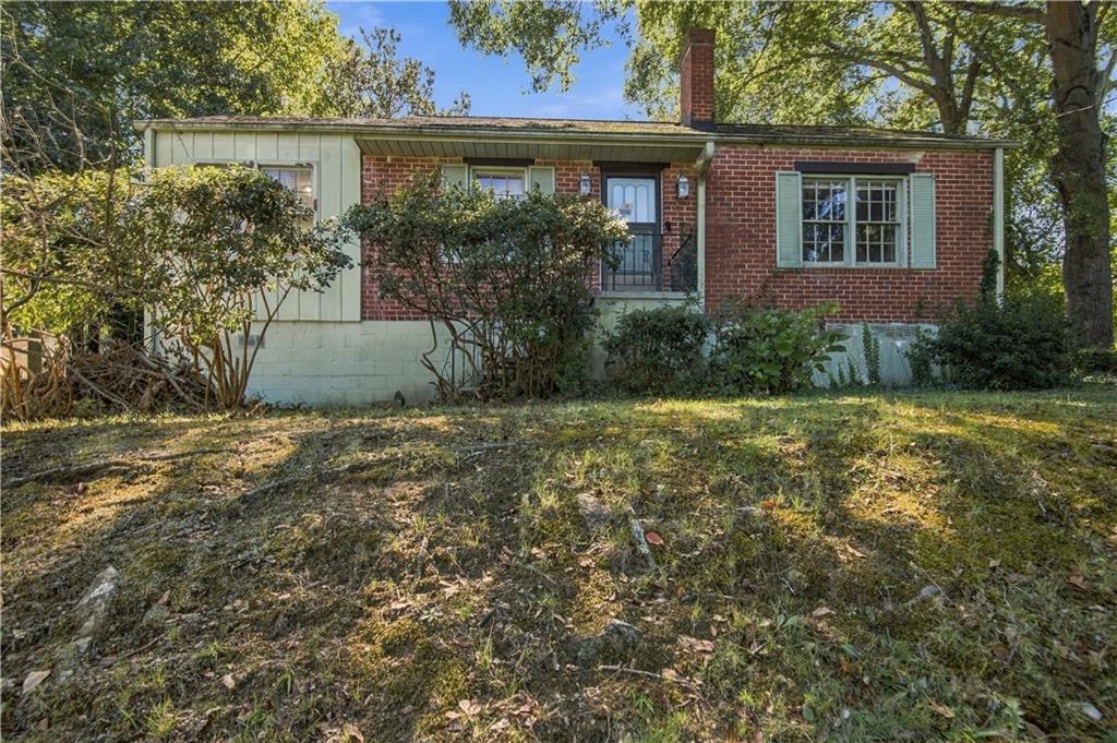 620 S Gordon Cir., Hapeville, GA 30354