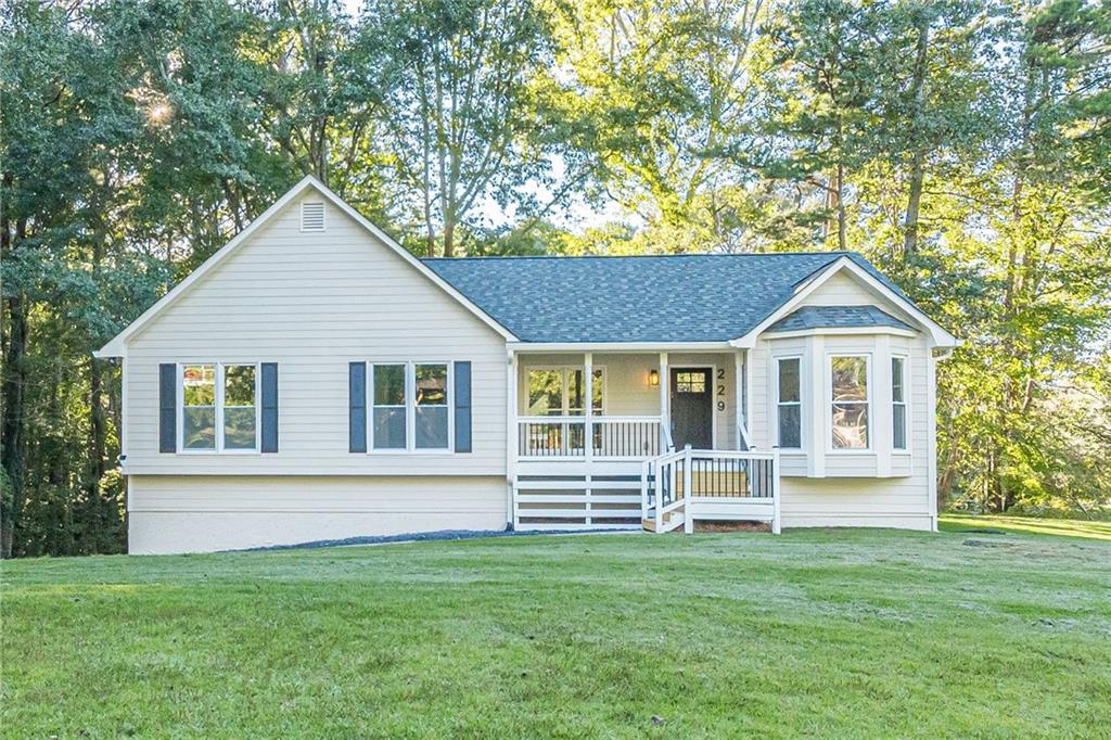 229 Oak Landing Dr., Douglasville, GA 30134