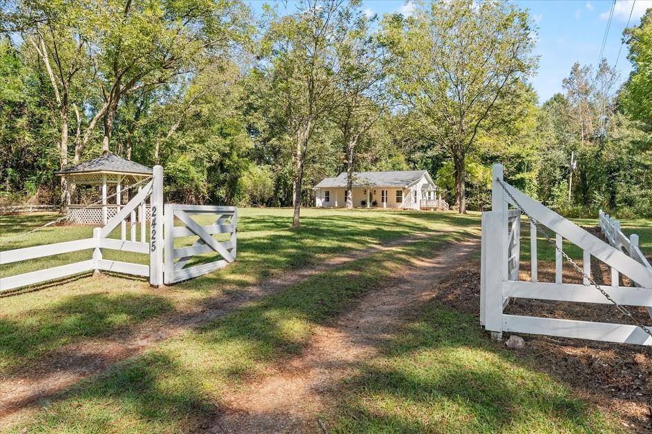 2425 Georgia 100, Waco, GA 30182
