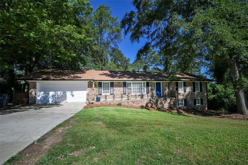 641 Oak Dr Nw, Conyers, GA 30012