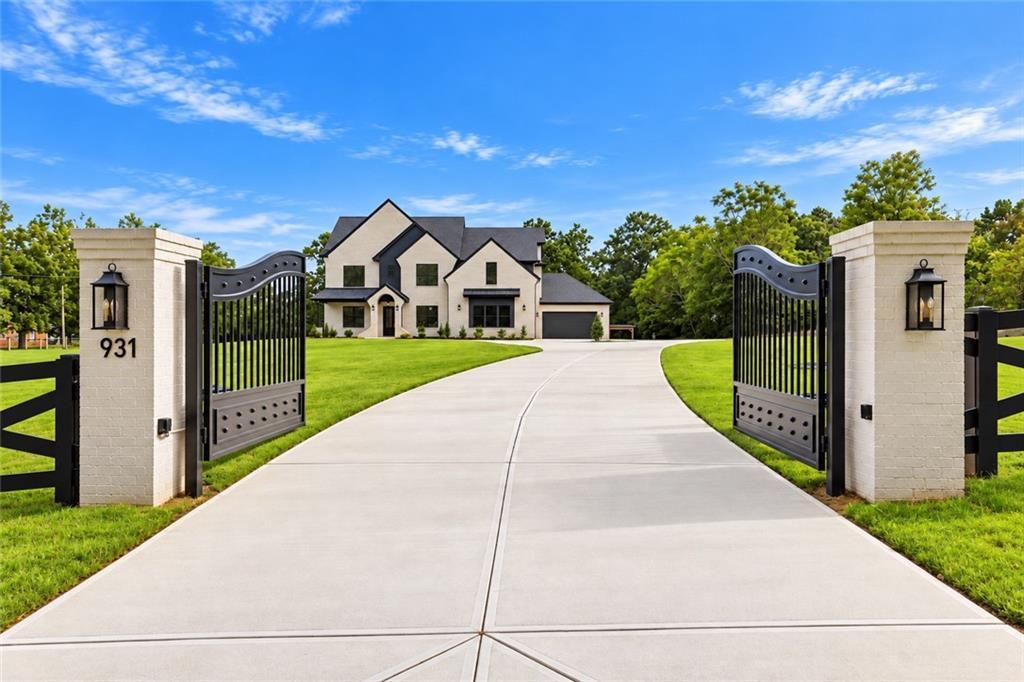 931 Stewart Rd., Monroe, GA 30655