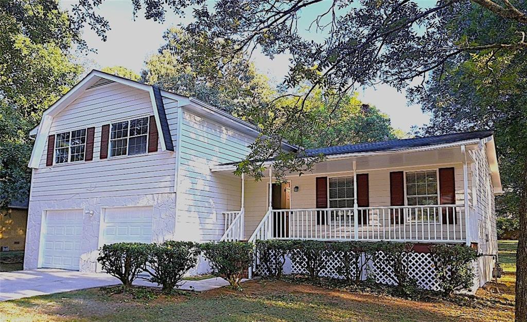 4650 Westminster Dr., Ellenwood, GA 30294