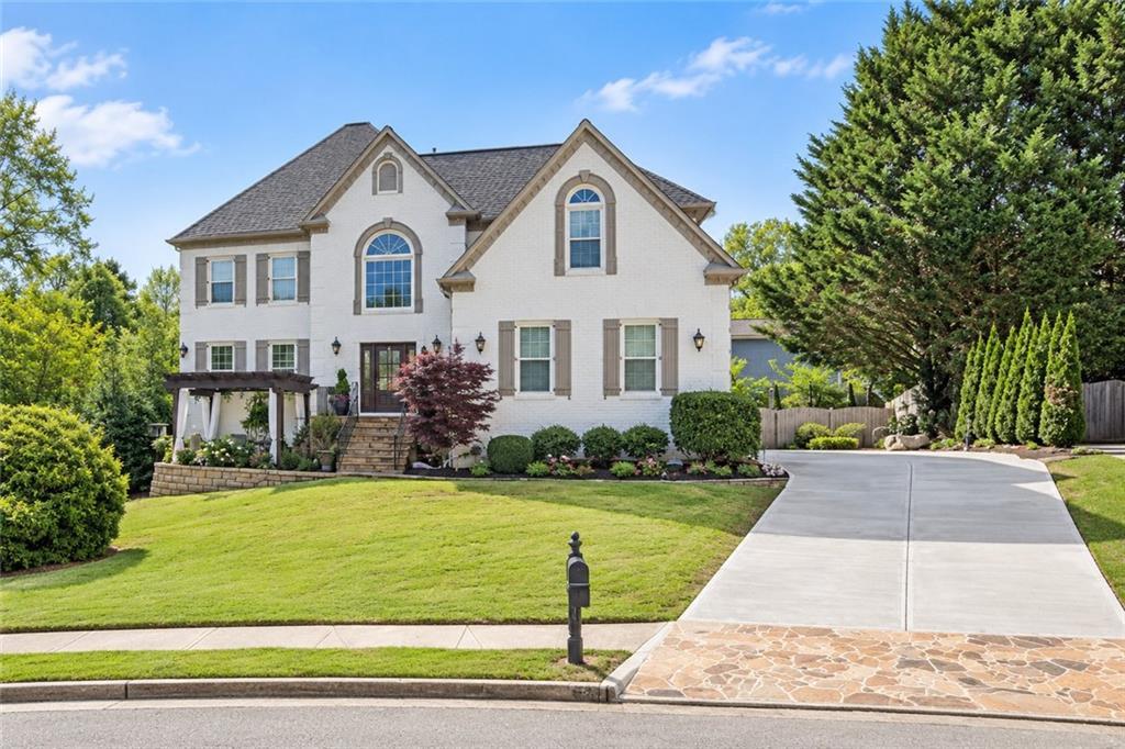 225 Arbor Creek Way, Roswell, GA 30076