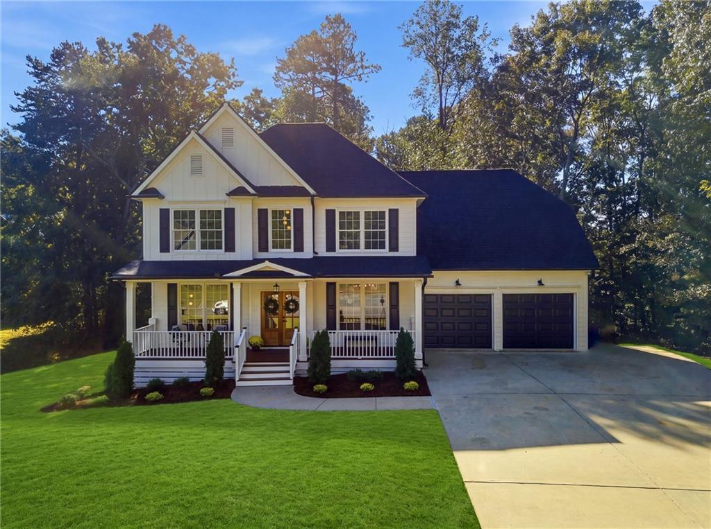 307 Oakwind Way Dr., Canton, GA 30114