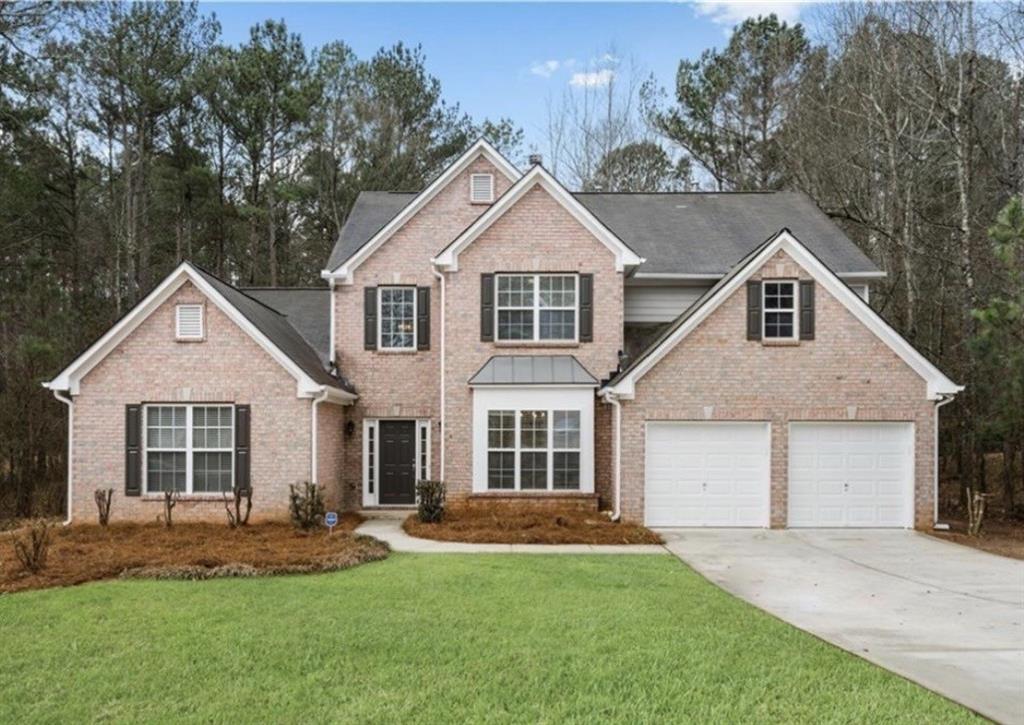 365 Dominique Ct., Fayetteville, GA 30214
