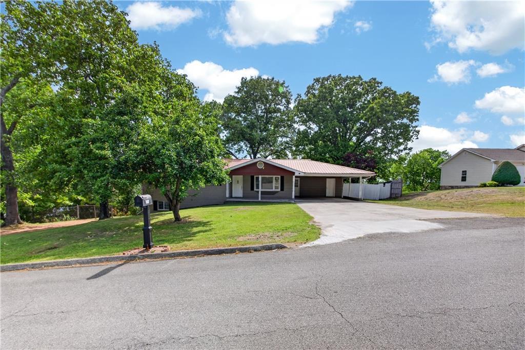 1780 N Boyd Dr., Rocky Face, GA 30740